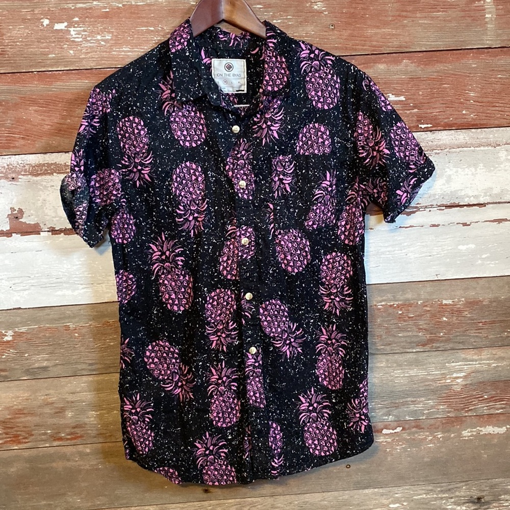 Men's Black and Purple Pineapple Print Shirt